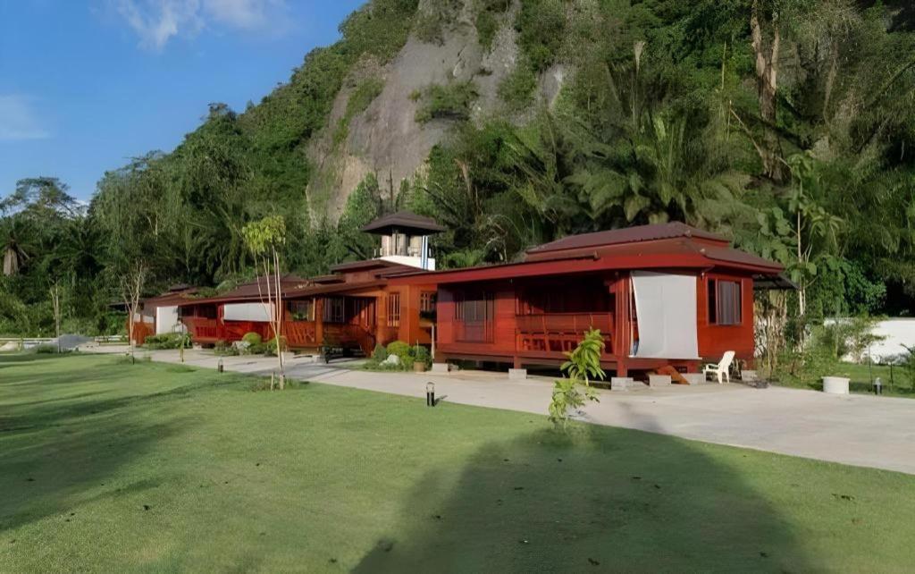 Phuphayot Resort Trang Exterior foto