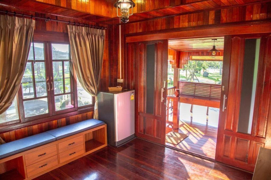 Phuphayot Resort Trang Exterior foto