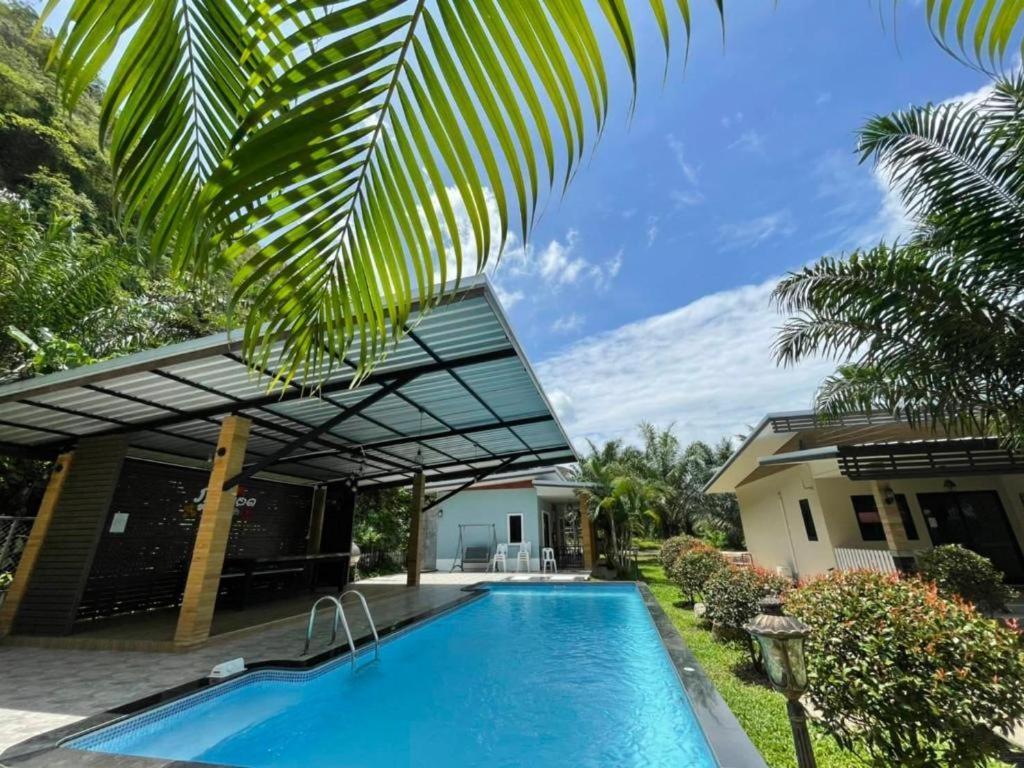 Phuphayot Resort Trang Exterior foto